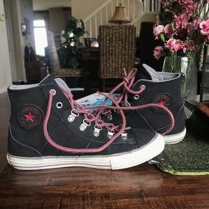 Black converse high tops